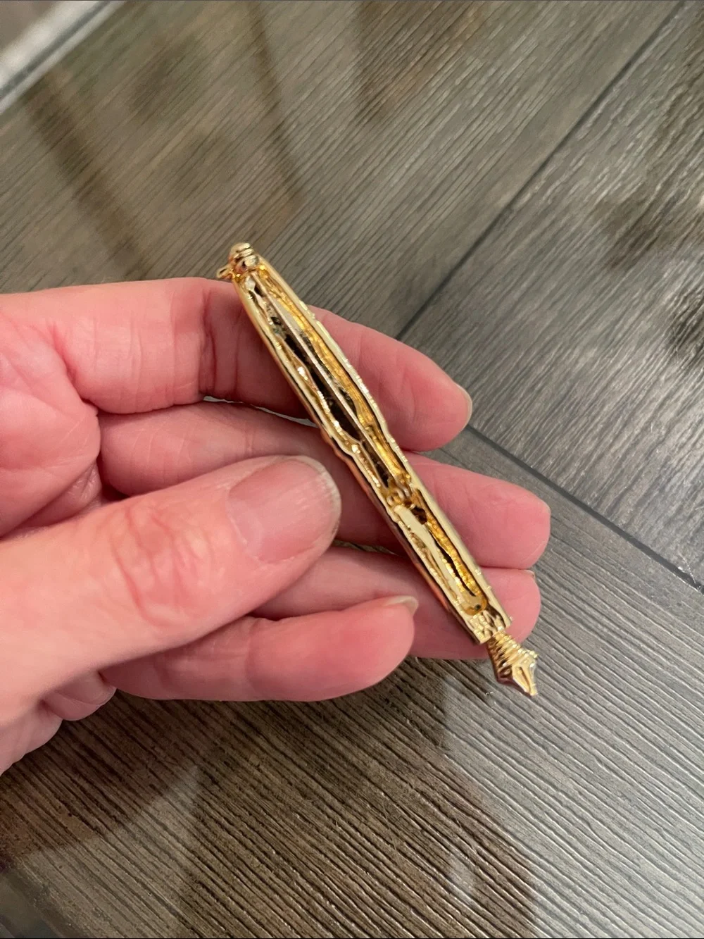 Vintage Style Fountain Pen Pin